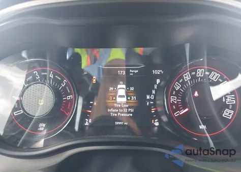 2022 Dodge Challenger Sxt z USA, uszkodzony, nr VIN 2C3CDZAG5NH257485